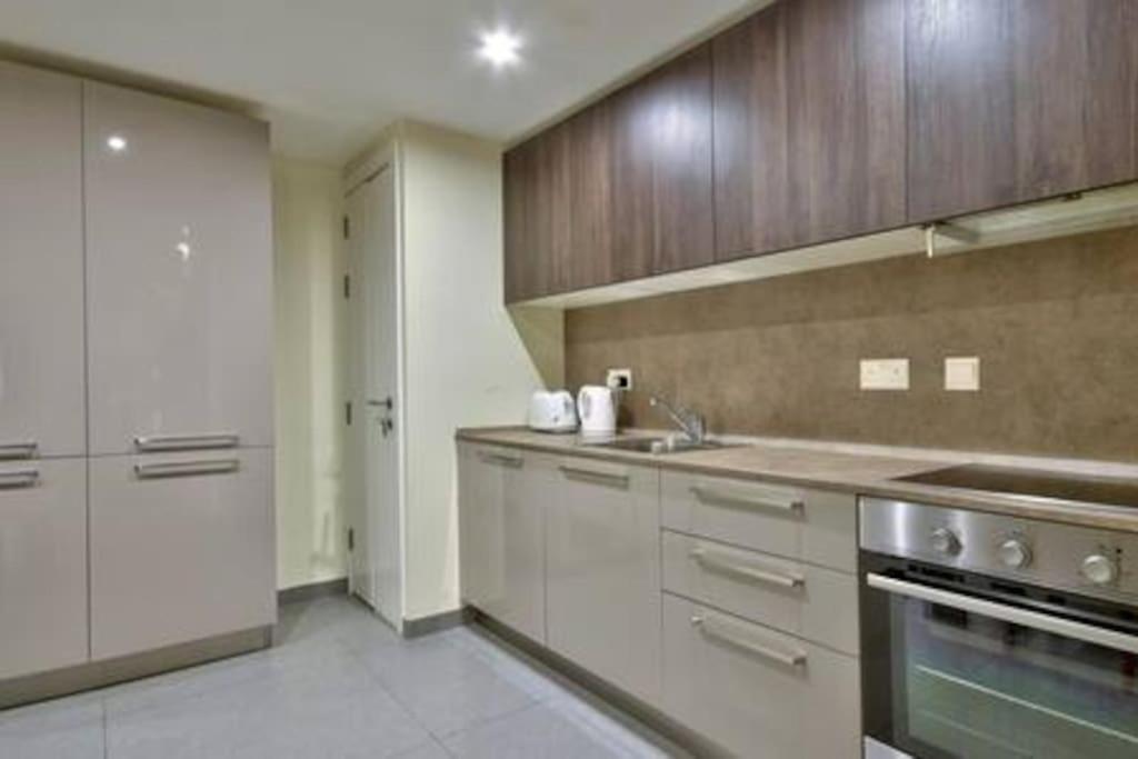Vallettastay - Orangerie Two Bedroom Apartment 201 المظهر الخارجي الصورة