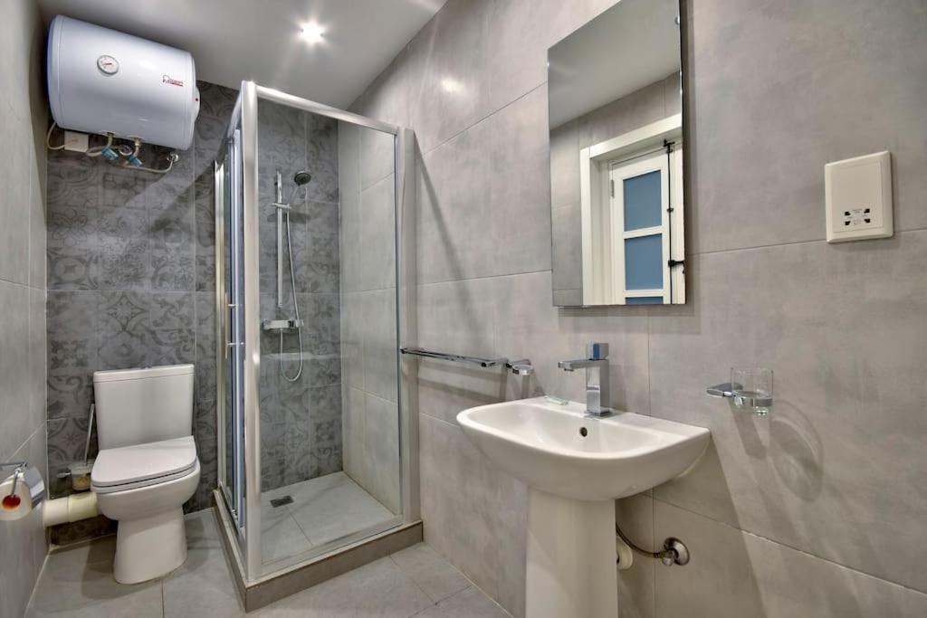 Vallettastay - Orangerie Two Bedroom Apartment 201 المظهر الخارجي الصورة